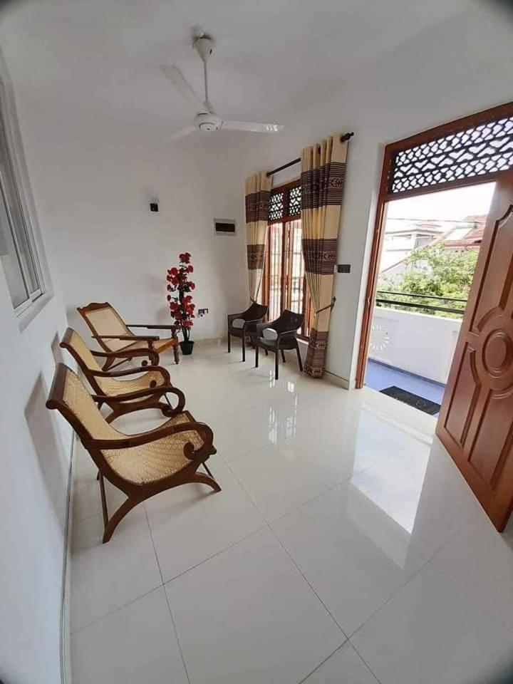 Jasmine Apartments Negombo Exterior foto